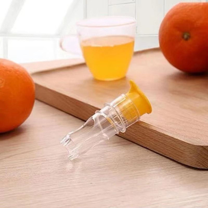 Portable Lemon Juicer Squeezer